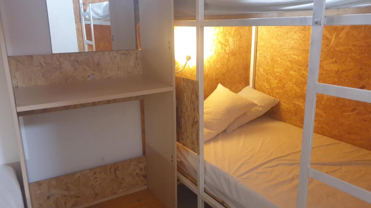 Home Hostel Catania Luaran gambar